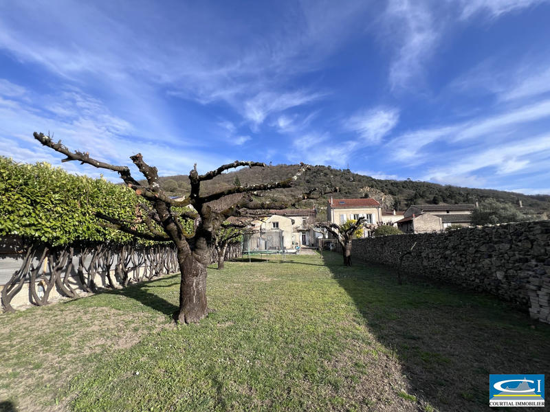 Maison - 144 m² - 4 pièces