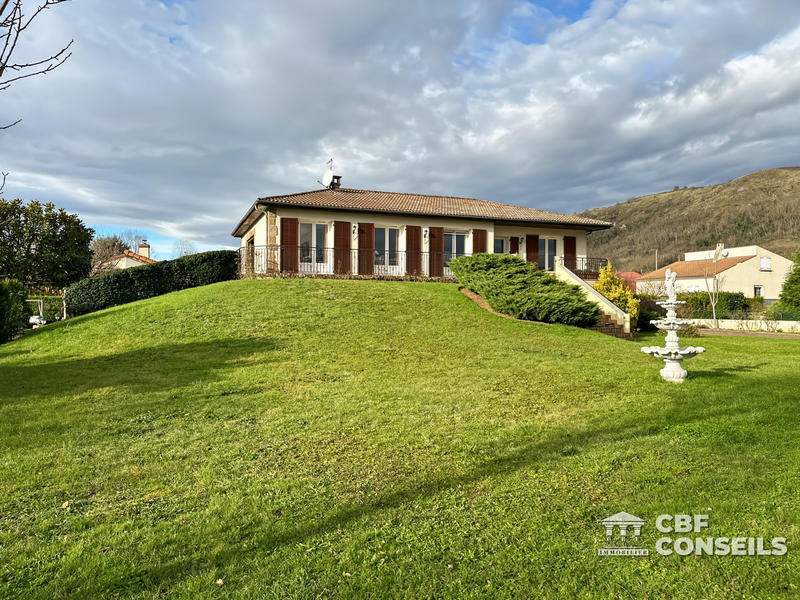 Maison - 200 m² - 6 pièces