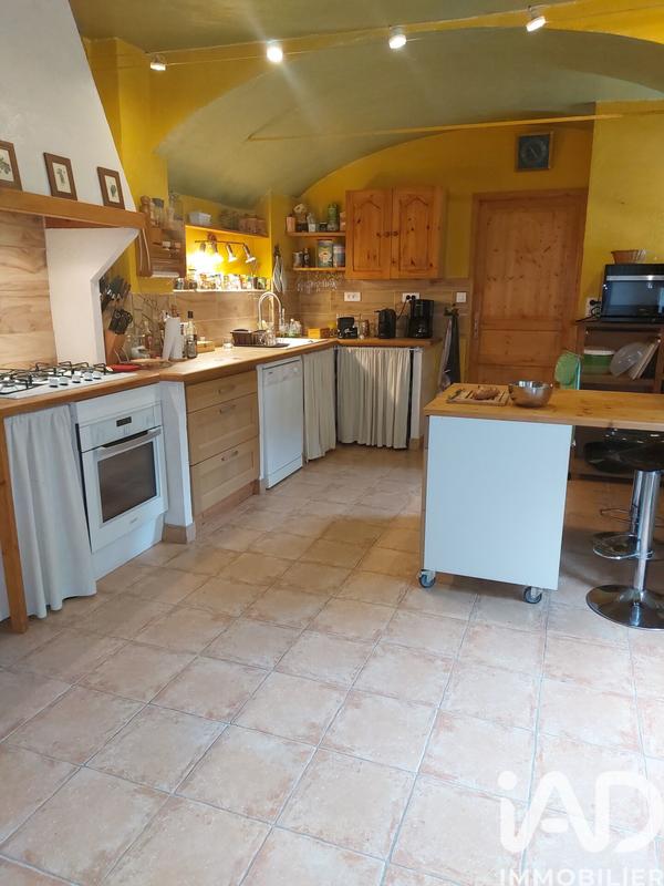 Maison - 170 m² - 7 pièces