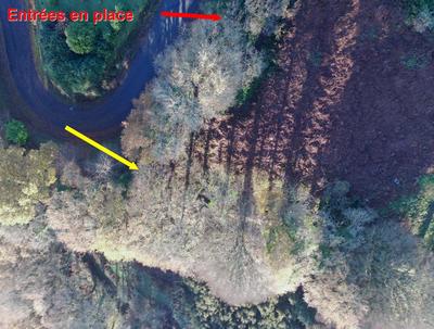 Terrain constructible - 1 067 m²