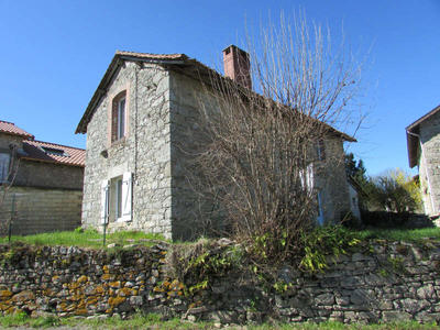 Maison - 75 m² - 4 pièces