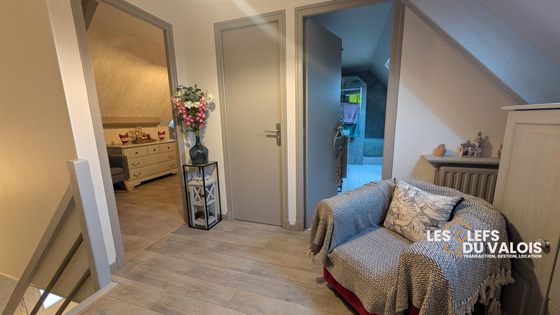 Maison - 98 m² - 4 pièces