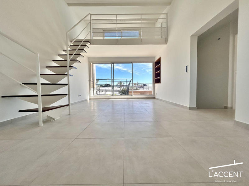 Maison - 191 m² - 6 pièces