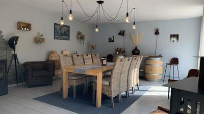 Maison - 228 m² - 8 pièces