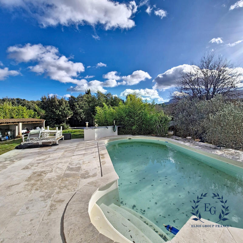 Villa - 113 m² - 5 pièces