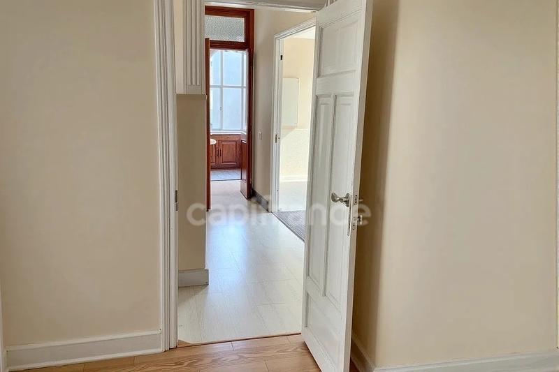 Maison - 86 m² - 5 pièces