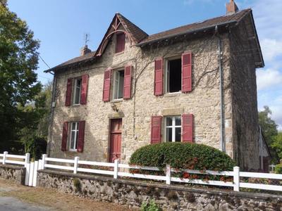 Maison - 149 m² - 5 pièces