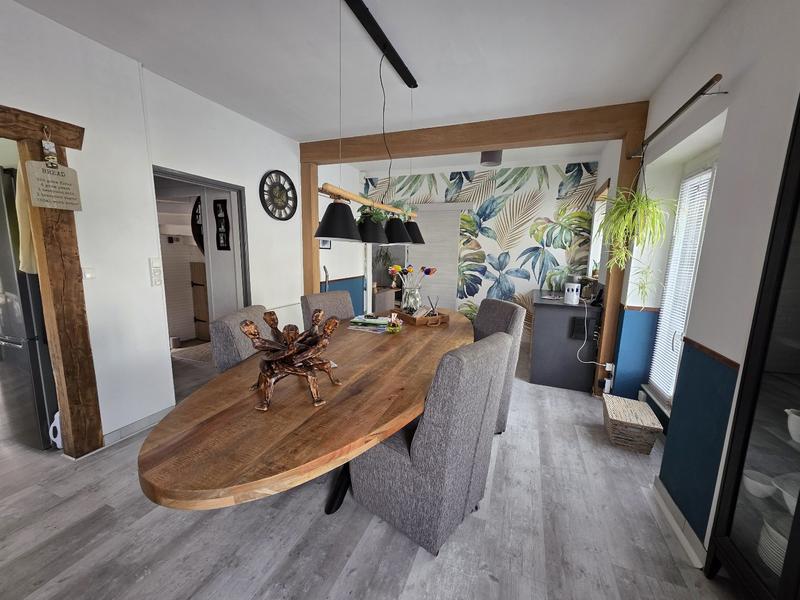 Maison - 188 m² - 7 pièces