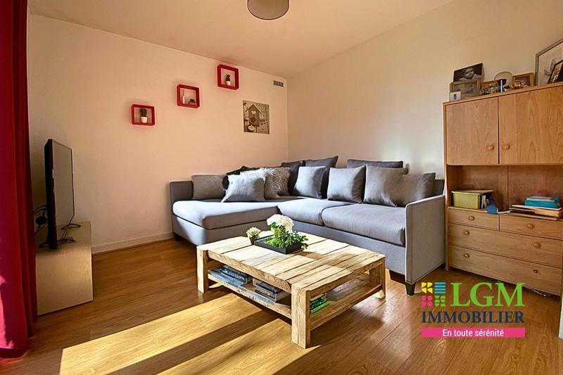 Maison - 93 m² - 4 pièces