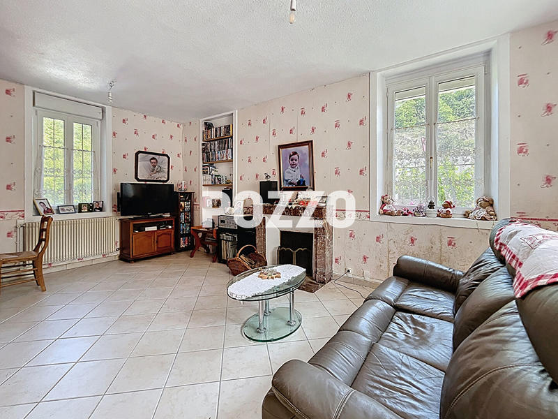 Maison - 160 m² - 8 pièces