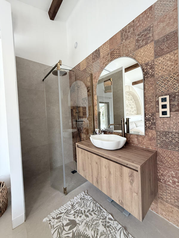 Maison - 202 m² - 6 pièces