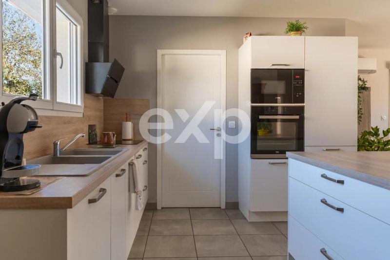 Maison - 110 m² - 5 pièces