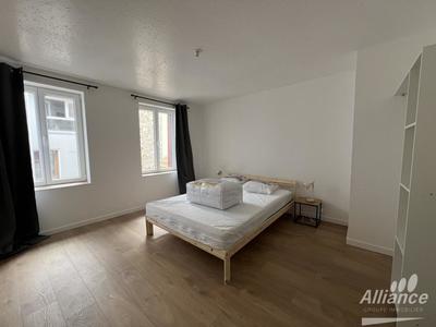 Appartement - 60 m² - 2 pièces