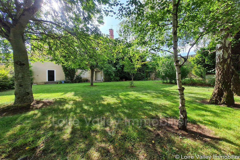 Maison - 210 m² - 6 pièces