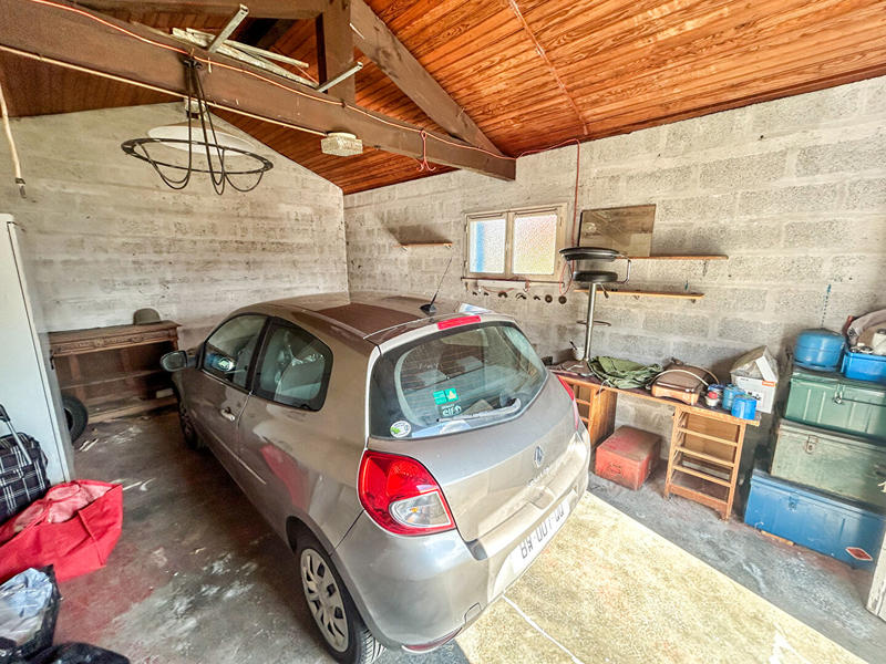 Maison - 90 m² - 5 pièces