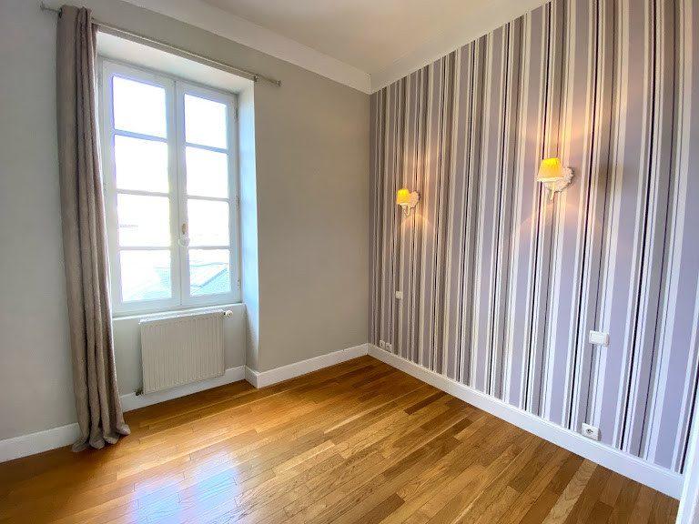 Appartement - 154 m² - 6 pièces