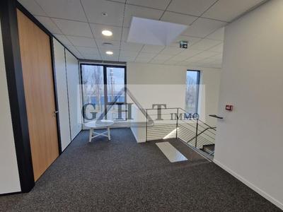 Entrepôt - 3 554 m²