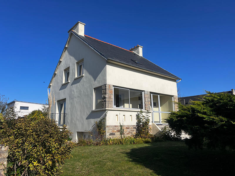 Maison - 89 m² - 5 pièces