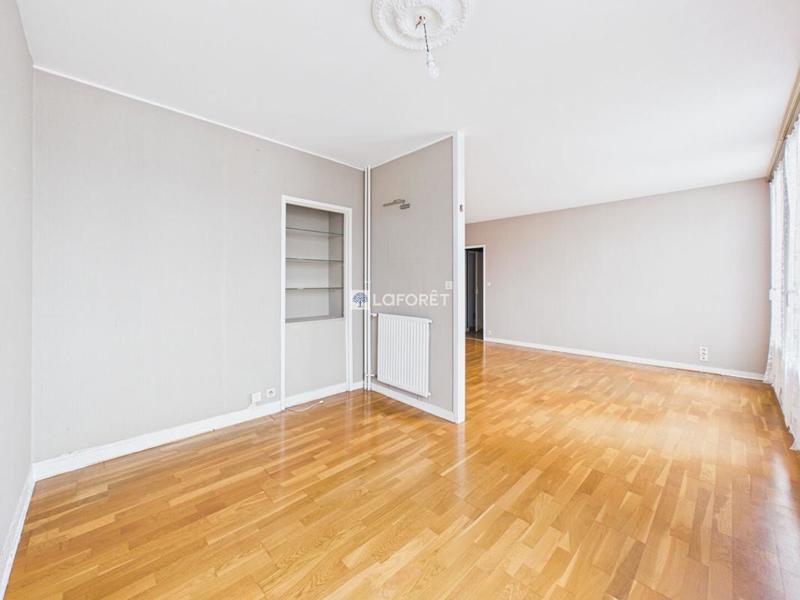 Appartement - 87 m² - 5 pièces
