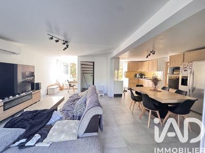 Maison - 140 m² - 6 pièces