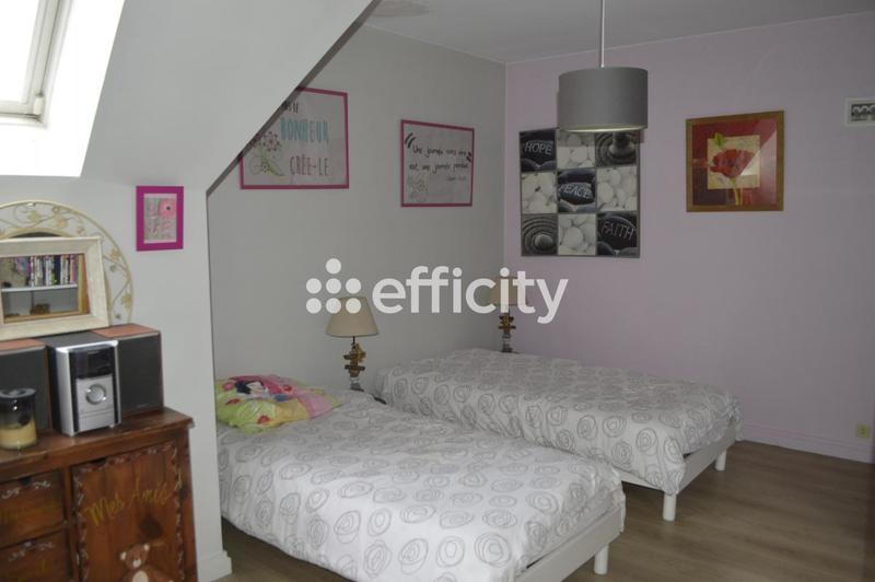 Demeure - 350 m² - 11 pièces