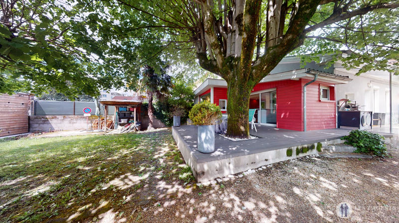 Maison - 110 m² - 6 pièces