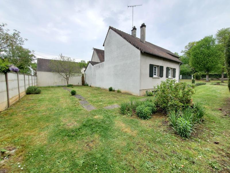 Maison - 147 m² - 6 pièces