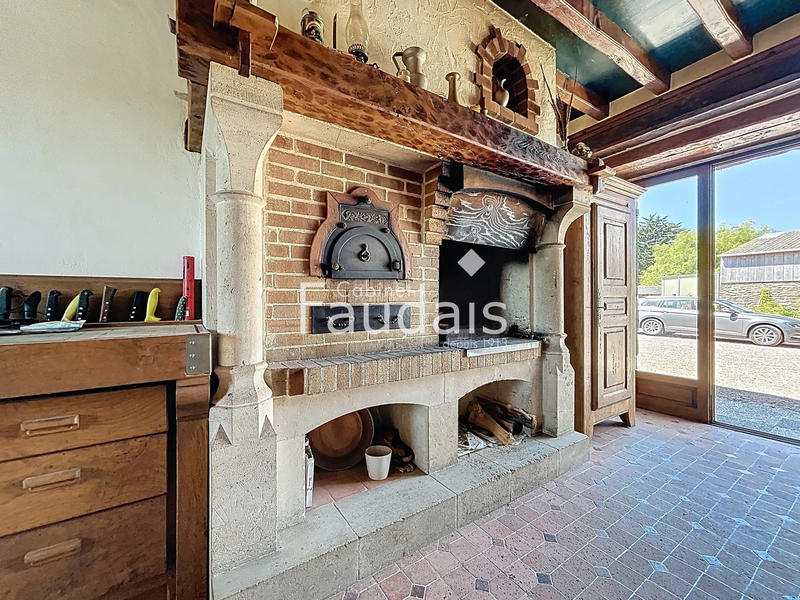 Maison - 167 m² - 7 pièces