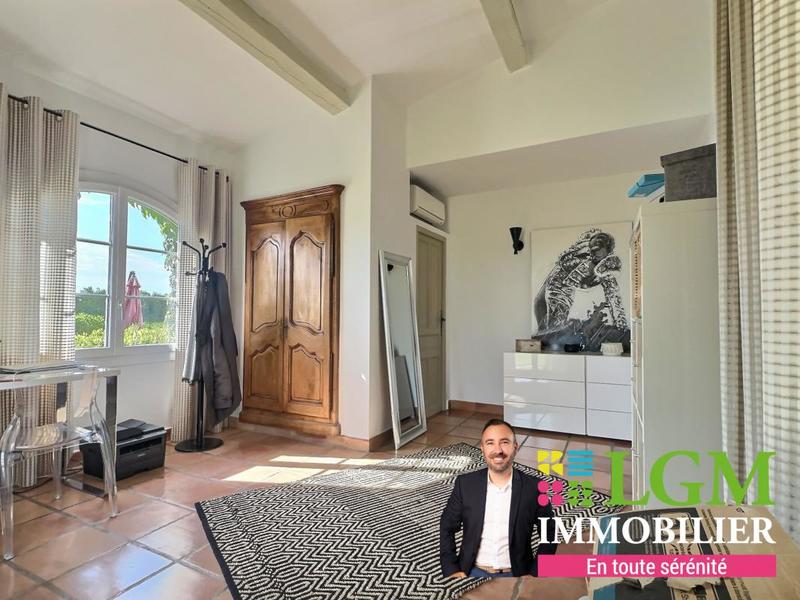 Mas - 212 m² - 6 pièces