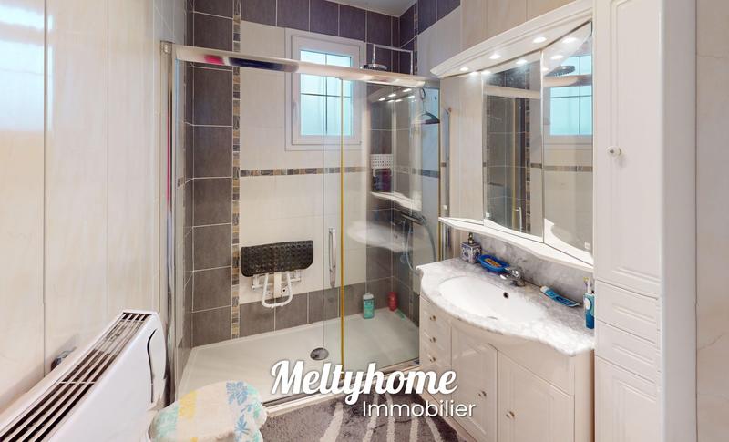 Maison - 112 m² - 6 pièces