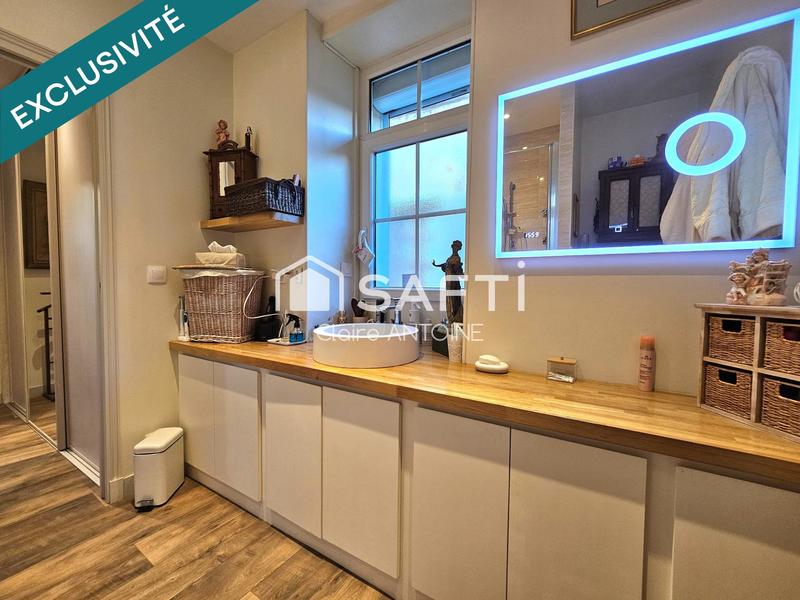 Maison - 122 m² - 5 pièces