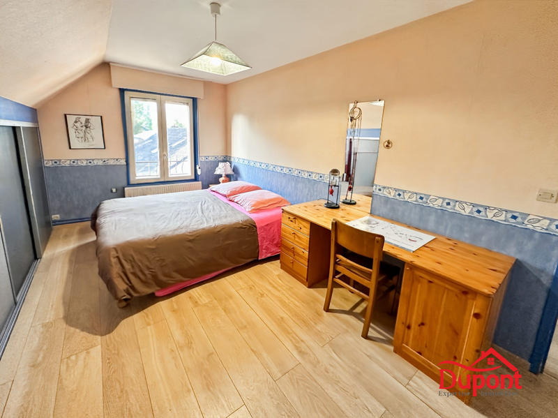 Villa - 115 m² - 8 pièces