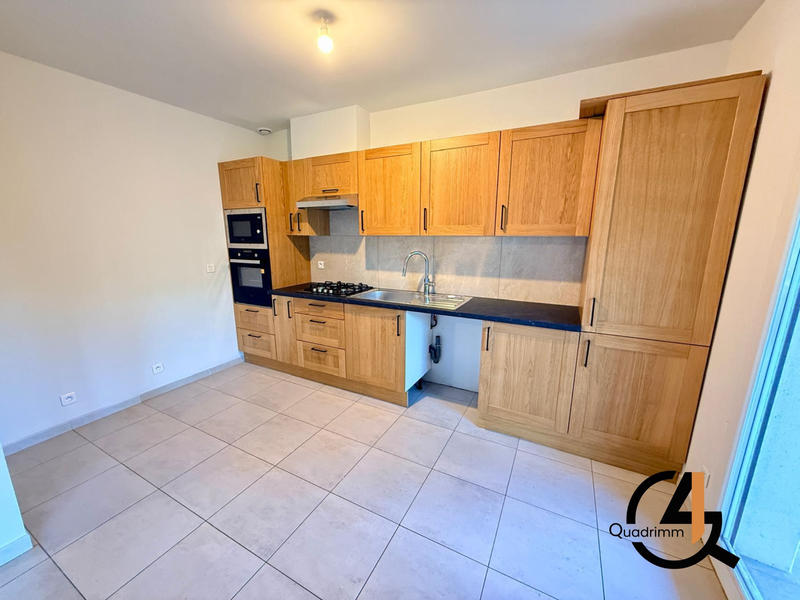 Maison - 111 m² - 5 pièces