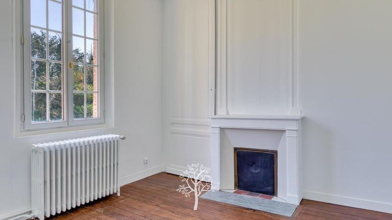 Villa - 336 m² - 13 pièces