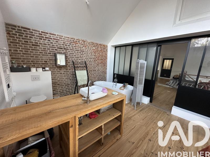 Maison - 350 m² - 5 pièces