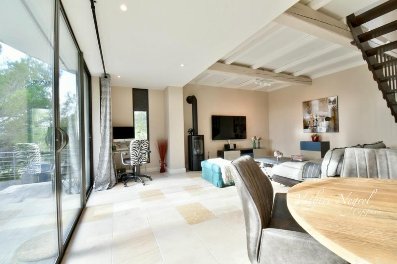 Propriété - 150 m² - 5 pièces