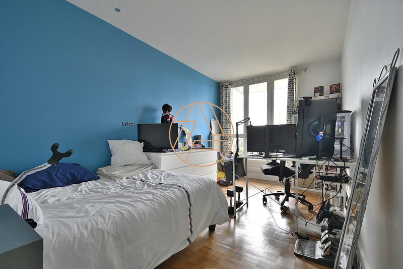 Appartement - 81 m² - 4 pièces