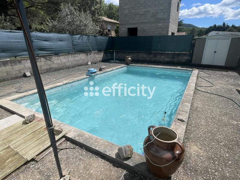 Maison - 103 m² - 5 pièces