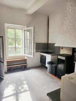 Maison de village - 93 m² - 4 pièces