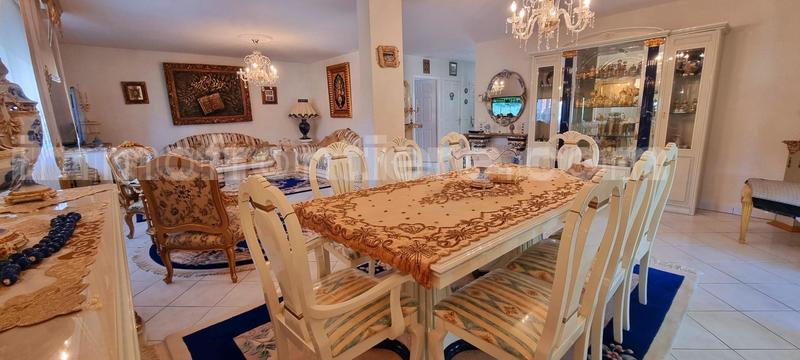 Maison d'architecte - 175 m² - 7 pièces