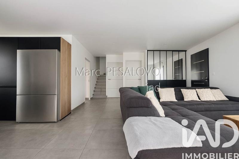 Maison - 106 m² - 4 pièces