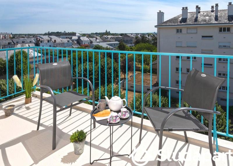 Chambre - 10 m² - 1 pièce