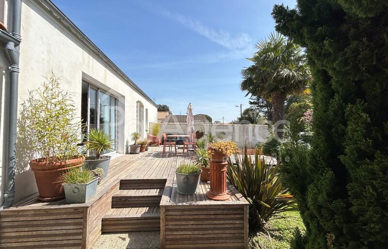 Maison - 130 m² - 6 pièces