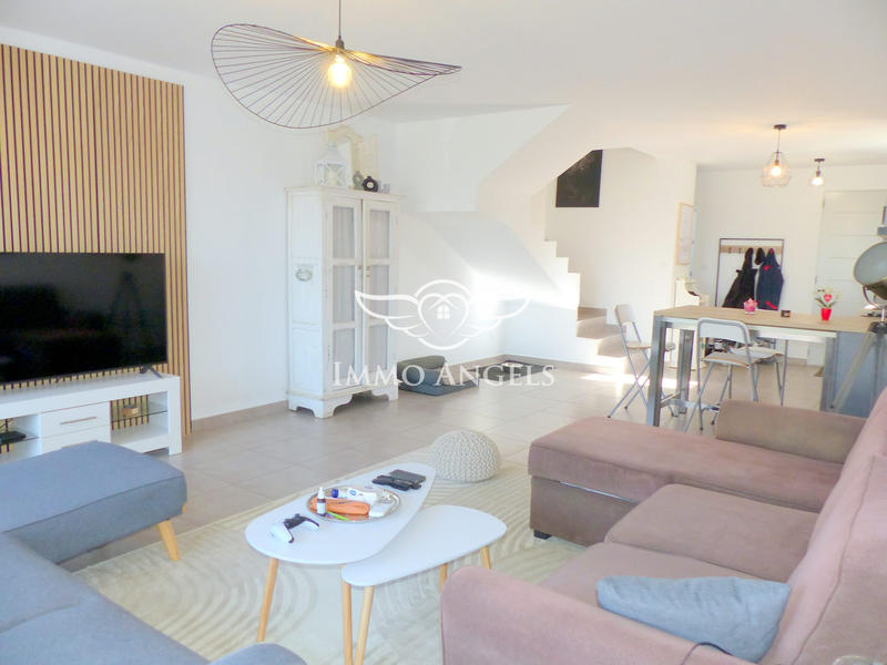 Maison contemporaine - 90 m² - 4 pièces