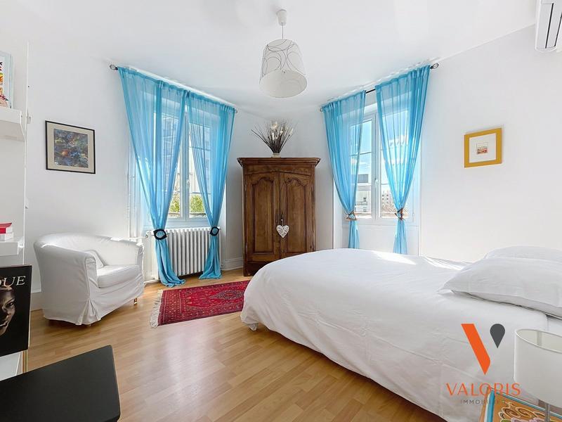 Maison - 148 m² - 5 pièces