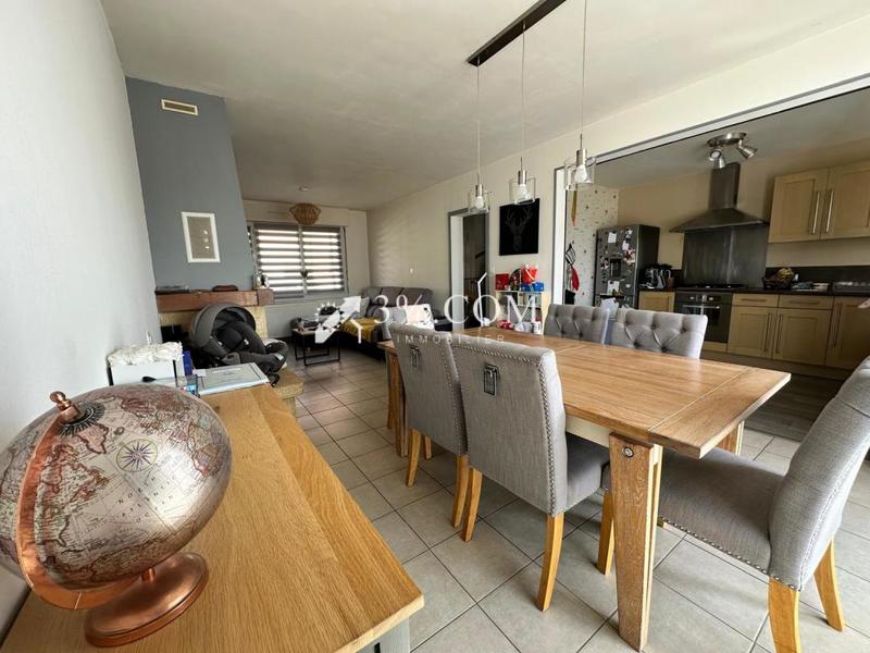 Maison - 106 m² - 6 pièces