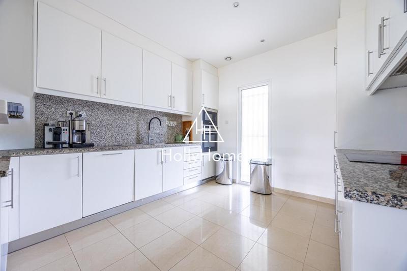 Maison ancienne - 213 m² - 6 pièces