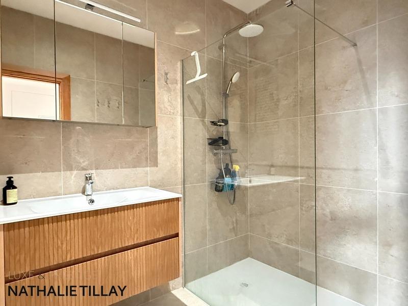 Appartement - 87 m² - 3 pièces