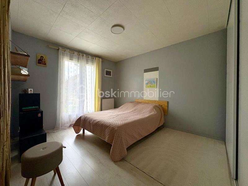 Pavillon - 95 m² - 4 pièces