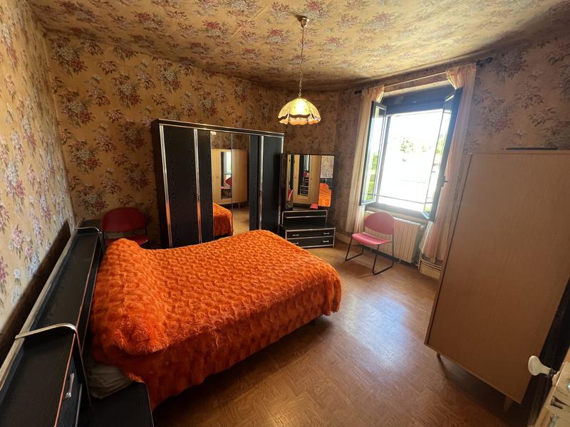 Maison - 96 m² - 3 pièces